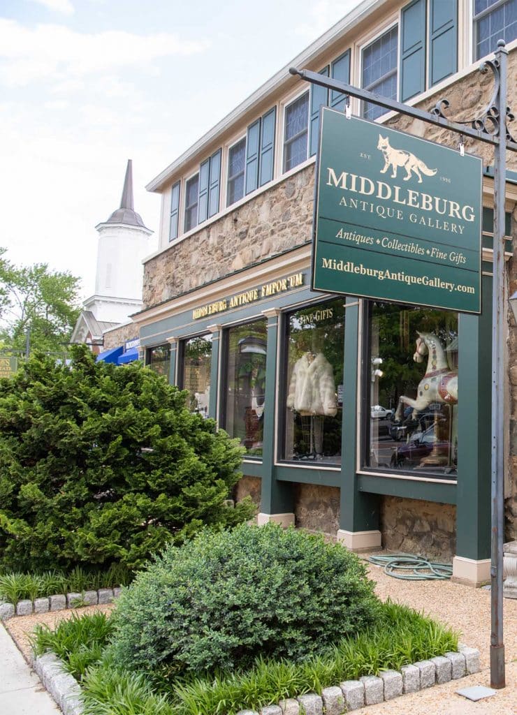 Middleburg Antique Gallery | R.L. Johnson Photography