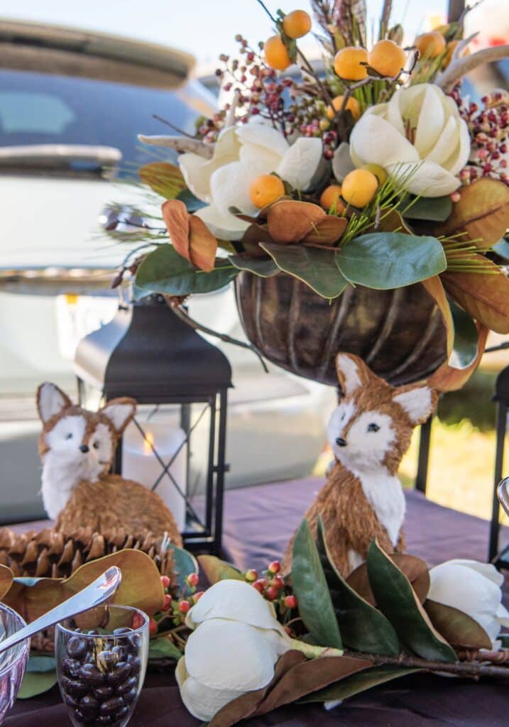 Montpelier Hunt Races fox decor, Image: © Wine & Country Life