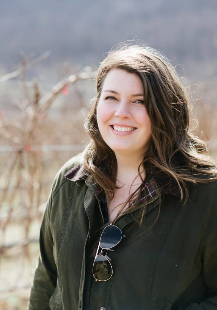 maya hood white early mountain vineyard female winemaker