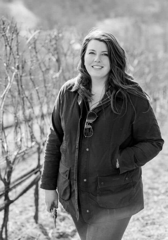 maya hood white early mountain vineyard female winemaker