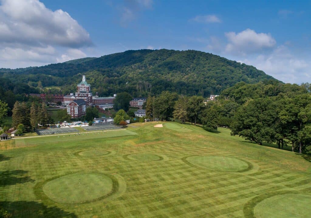 omni homestead resort romantic lodging golf