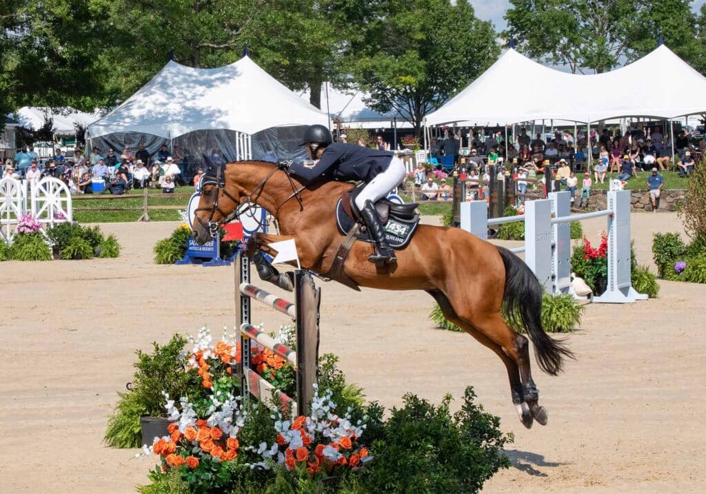 upperville classic 2022 winners Schuyler Riley & Robin du Ponthual