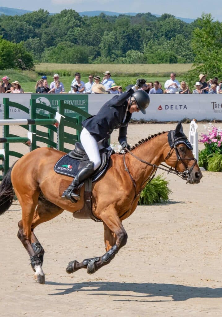 upperville classic 2022 winners Schuyler Riley & Robin du Ponthual