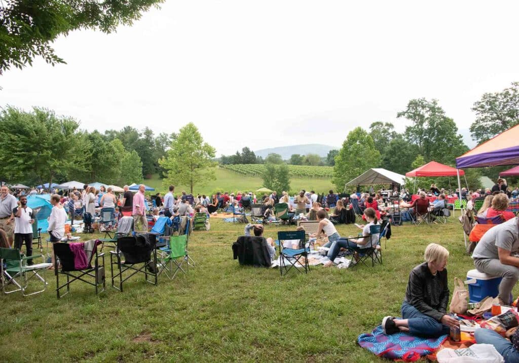 veritas vineyards starry nights winery concert outdoor concert series