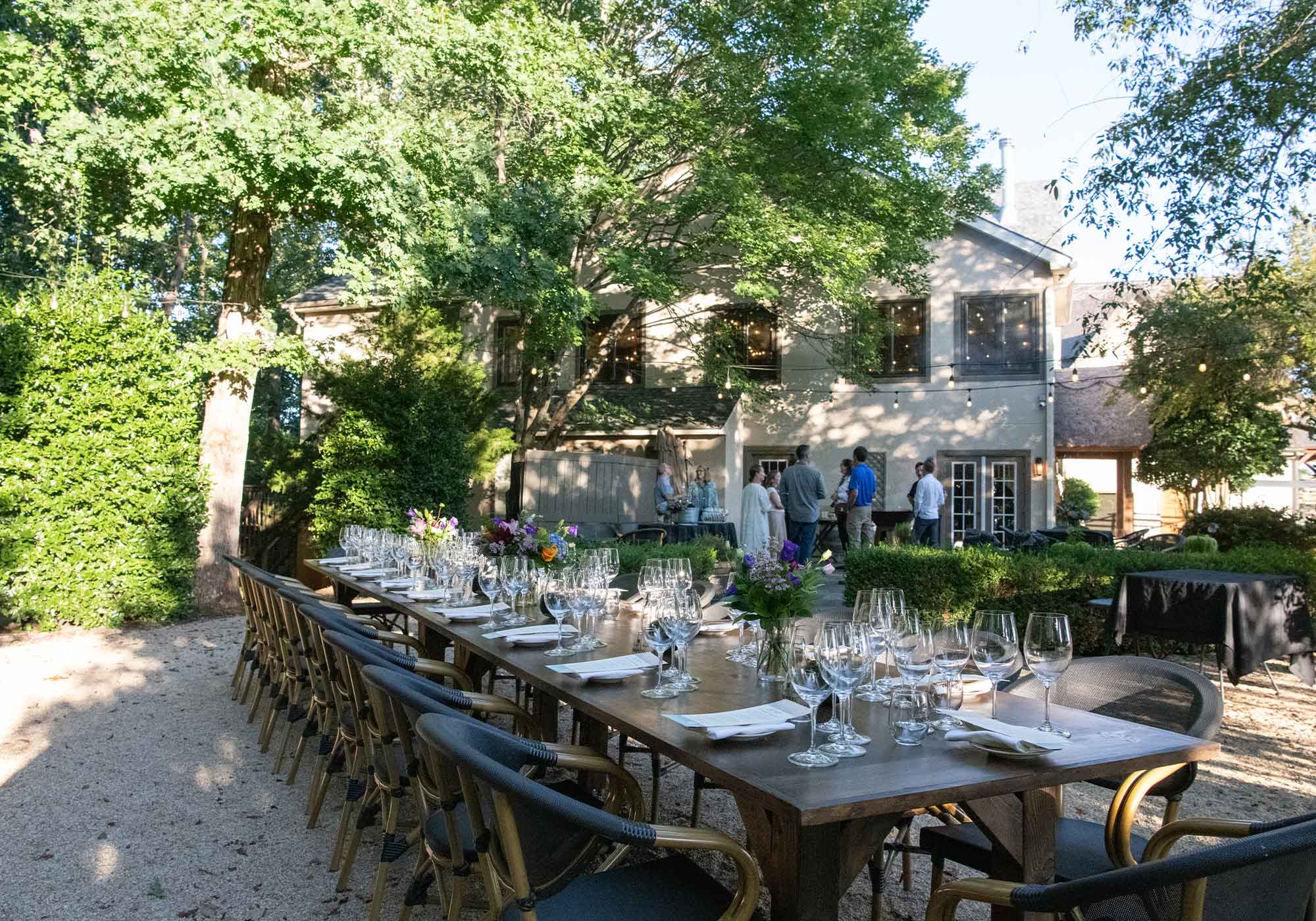 french winemakers in virginia and virginia wine in france. Farm dinner at Michael Shaps Winery in Charlottesville Virginia.